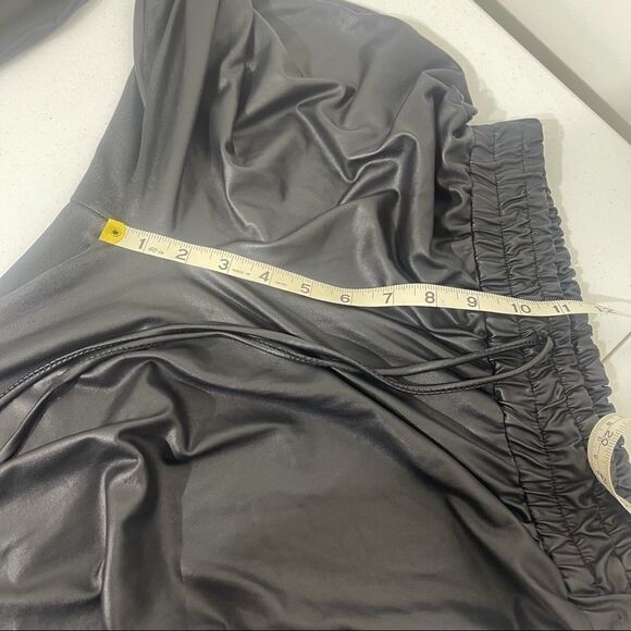 K too waxed fabric faux leather joggers pants L lg - Picture 13 of 16